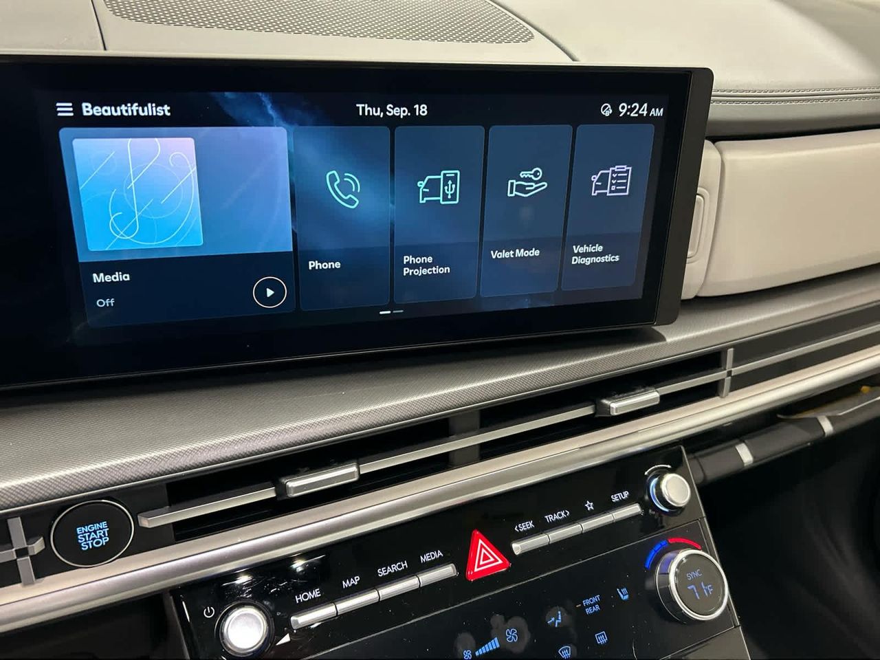 2025 Hyundai Santa Fe SEL photo 39