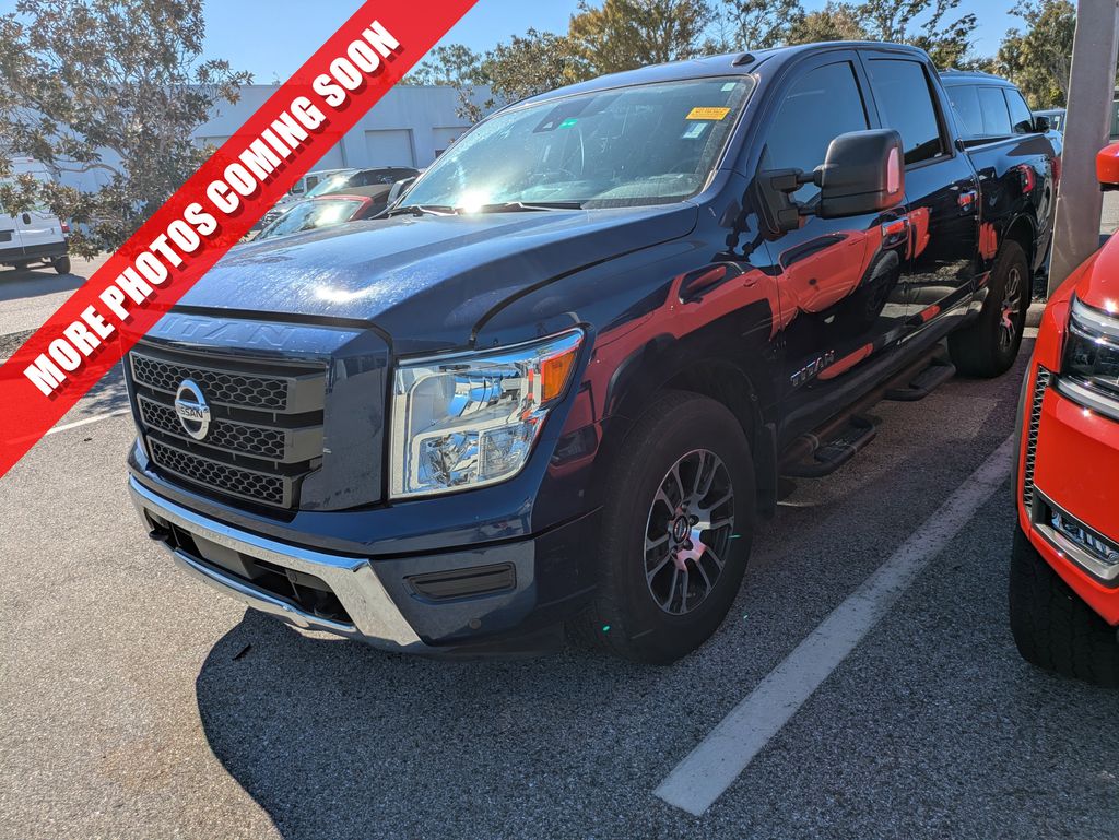 2021 Nissan Titan SV