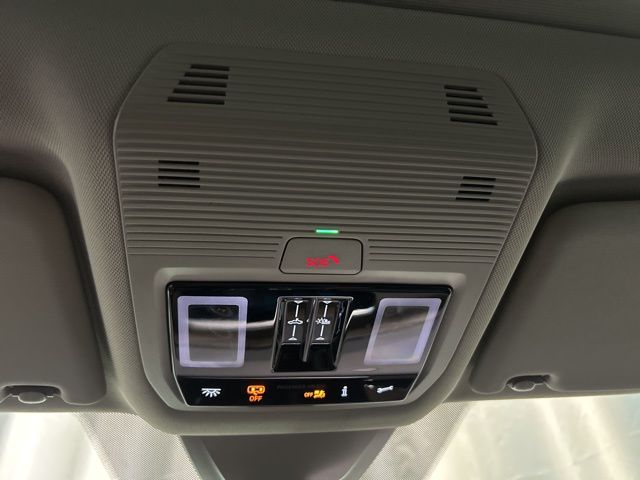 2026 Volkswagen Atlas SE Technology photo 20