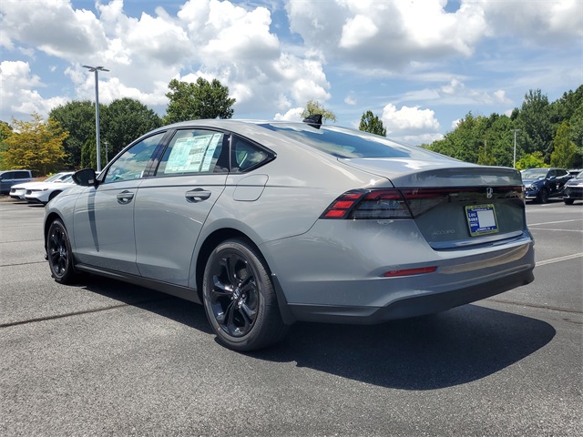 2025 Honda Accord SE photo 4