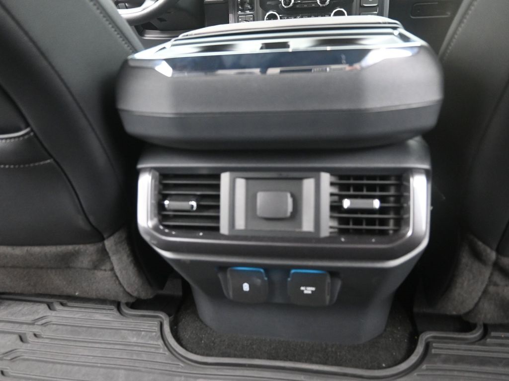 2023 Ford F-150 Lariat photo 15