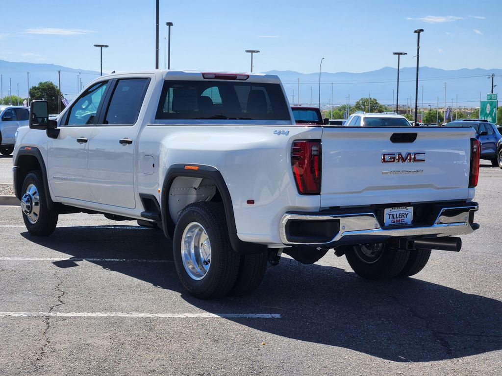 2025 Gmc Sierra 3500 HD Pro photo 6