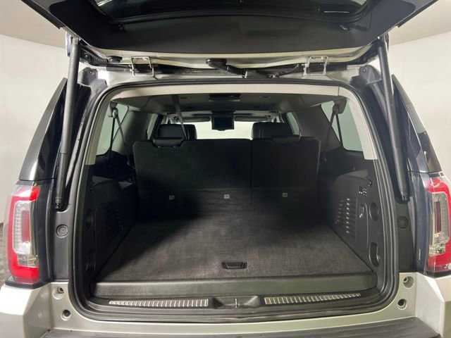 2017 Gmc Yukon XL SLT photo 4