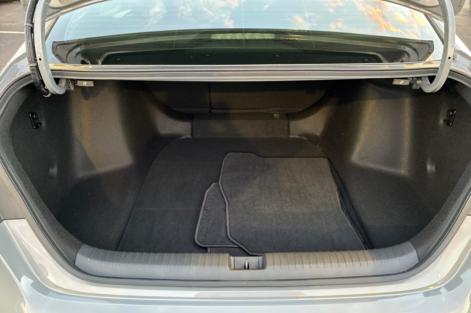 2024 Honda Accord Hybrid Sport-L photo 17
