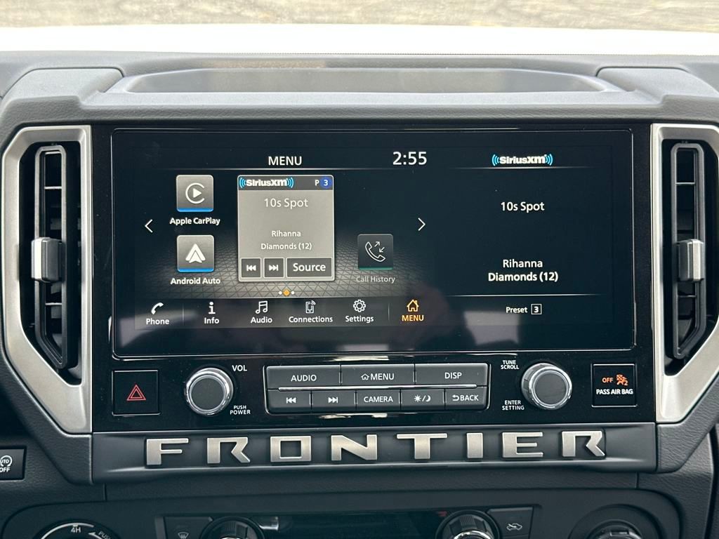 2025 Nissan Frontier SV photo 18