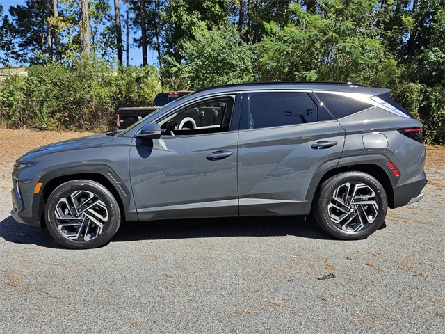 2025 Hyundai Tucson Limited photo 4