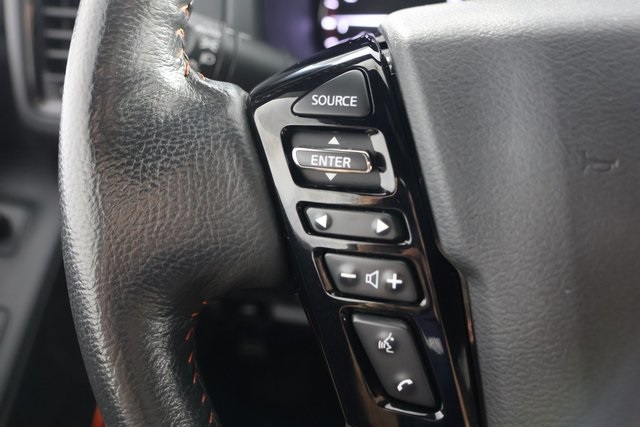 2022 Nissan Frontier PRO-4X photo 11