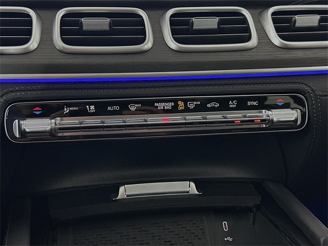 2025 Mercedes Benz GLE 53 AMG photo 14