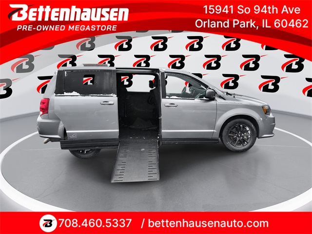 2019 Dodge Grand Caravan SE Plus's photo