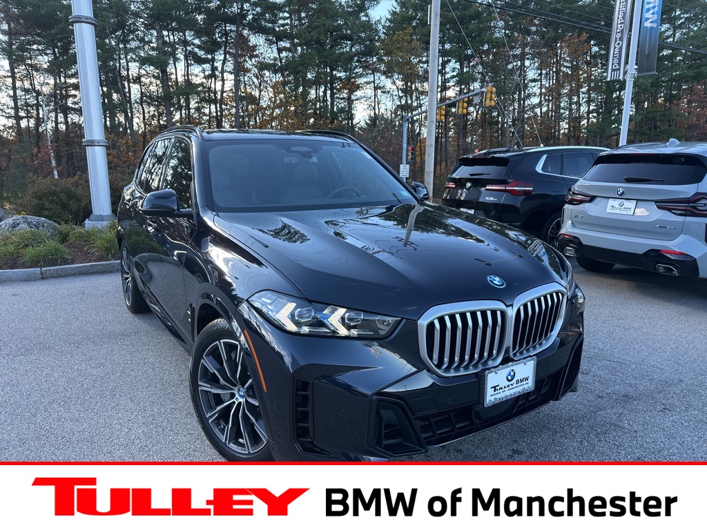 2025 BMW X5 50e's photo