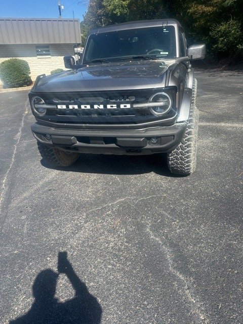 2021 Ford Bronco 4-Door Outer Banks's photo
