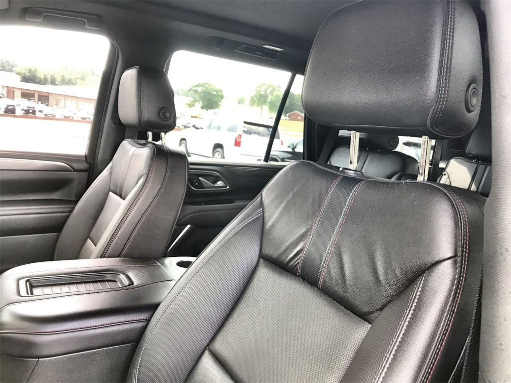2022 Chevrolet Tahoe RST photo 11