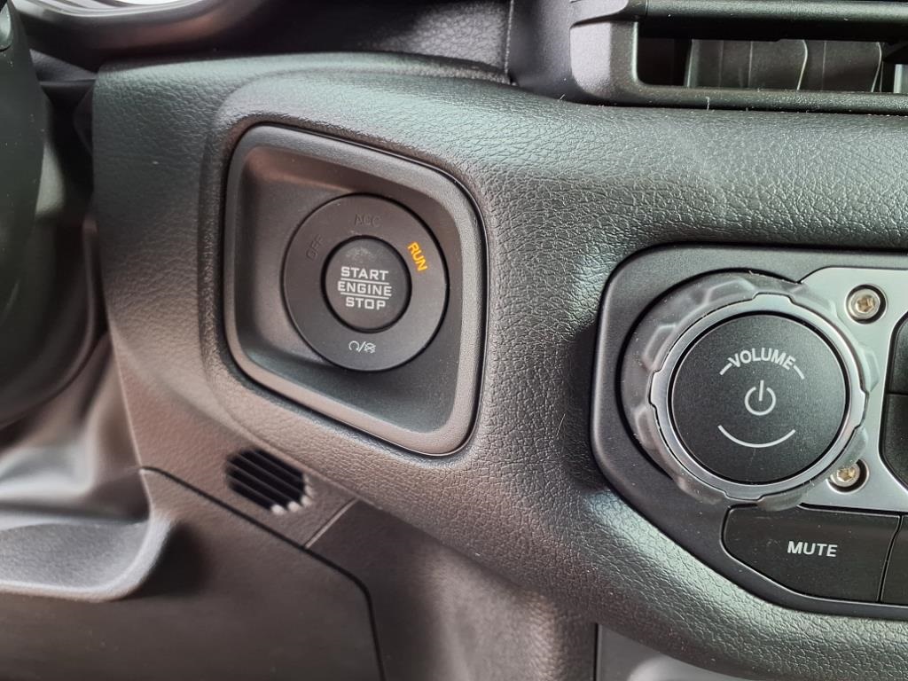 2025 Jeep Wrangler Sport S 4xe photo 17