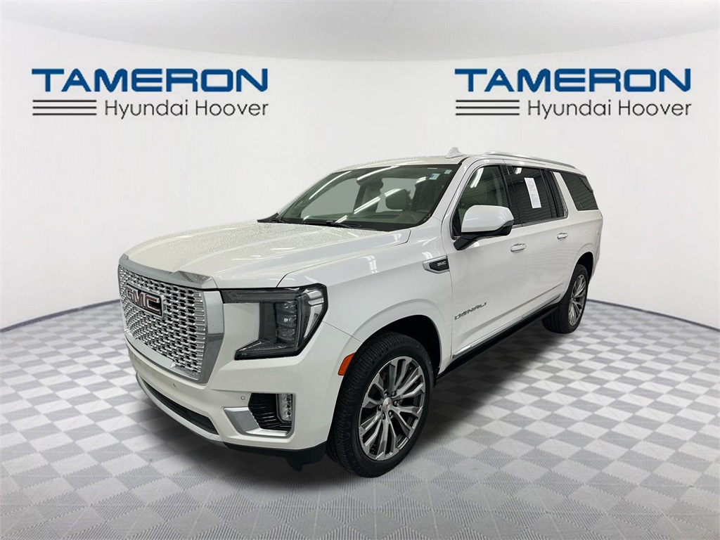 2021 GMC Yukon XL Denali's photo