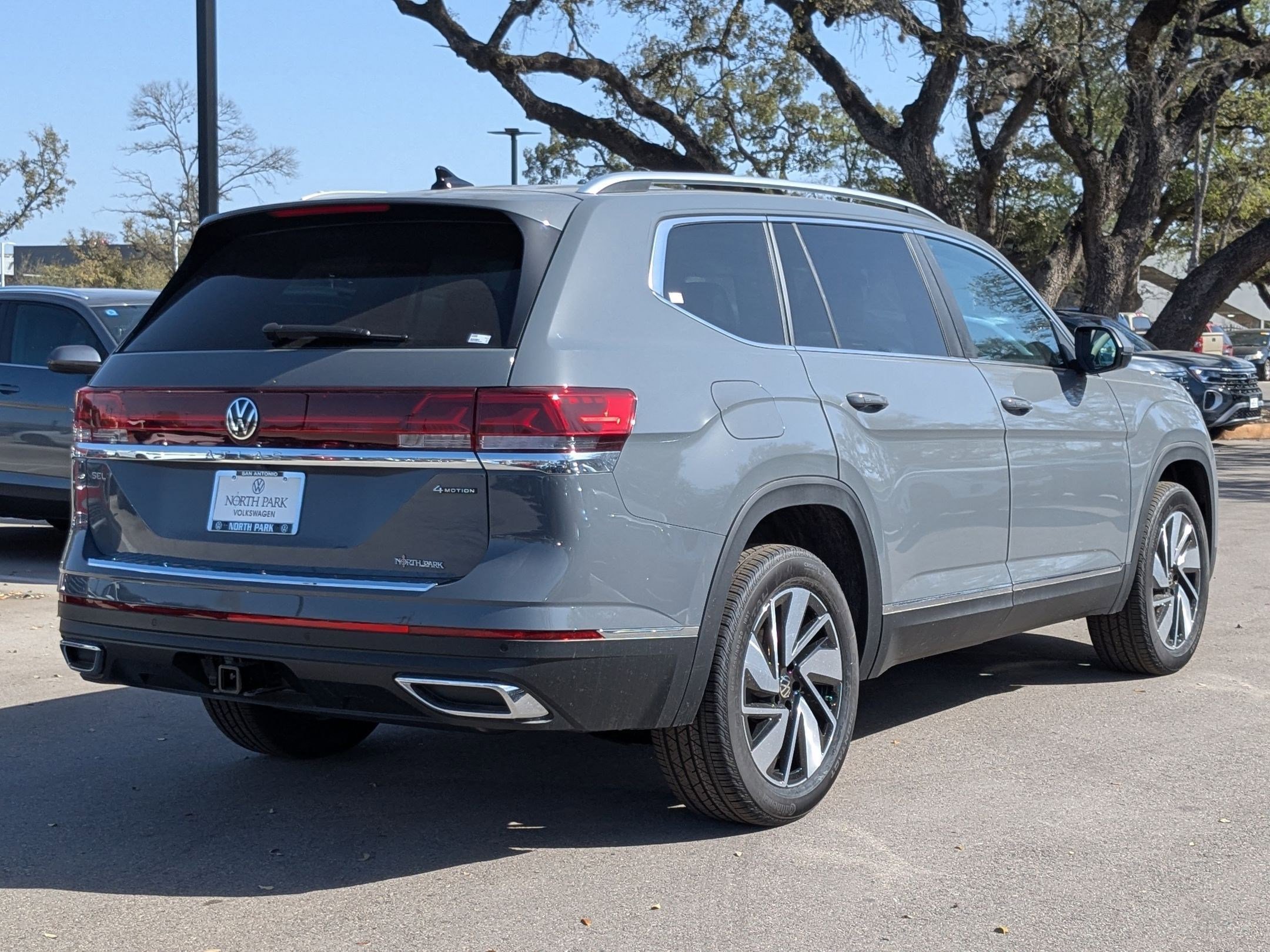 New 2025 PURE GRAY Volkswagen 2.0T SEL image 2