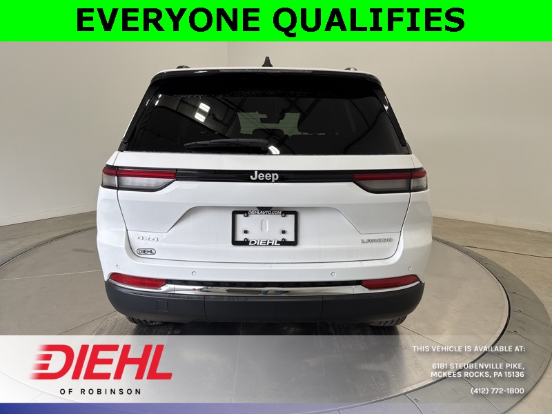 2025 Jeep Grand Cherokee Laredo X photo 3