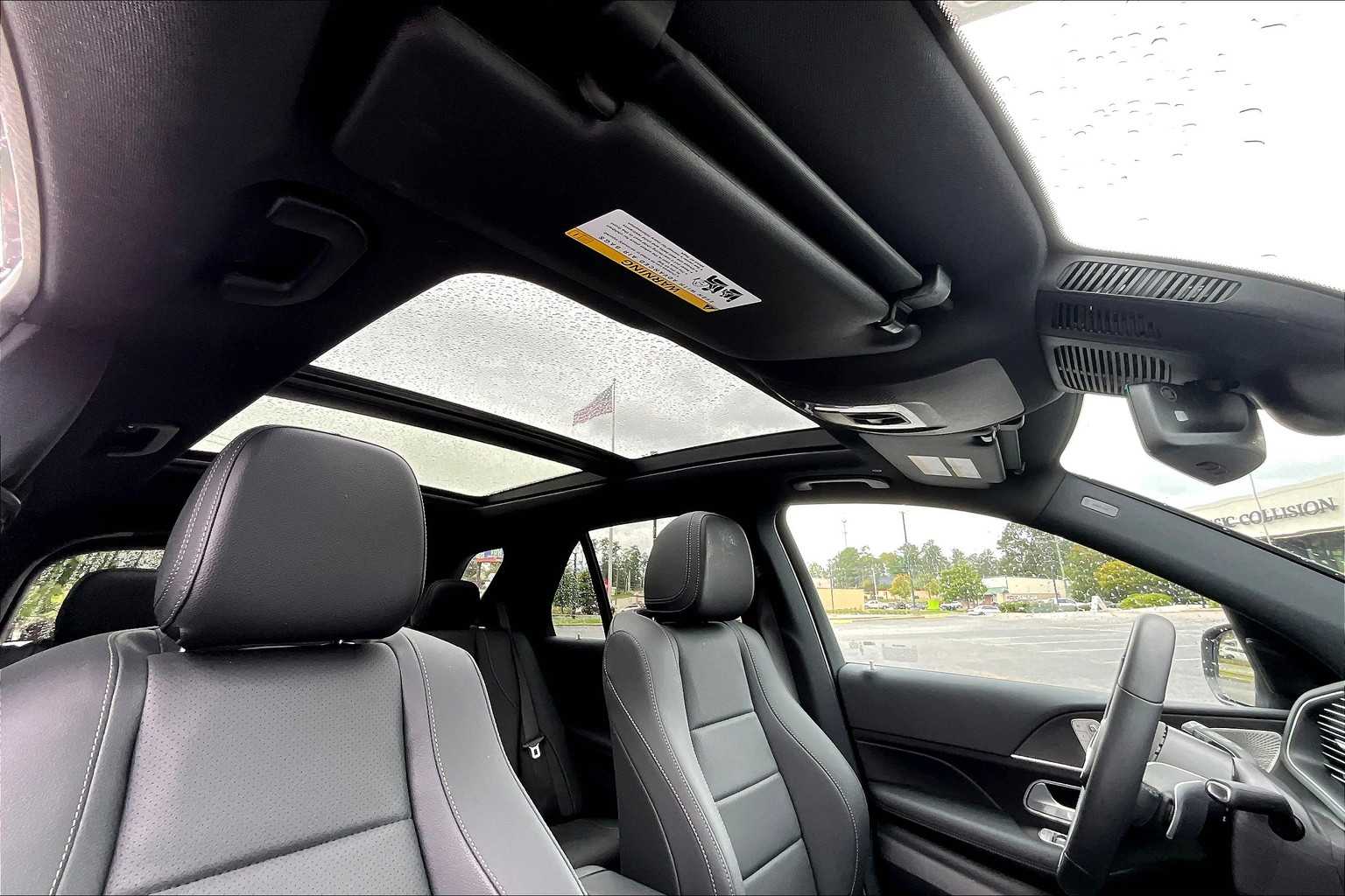 2025 Mercedes Benz GLE 450e 4MATIC photo 12