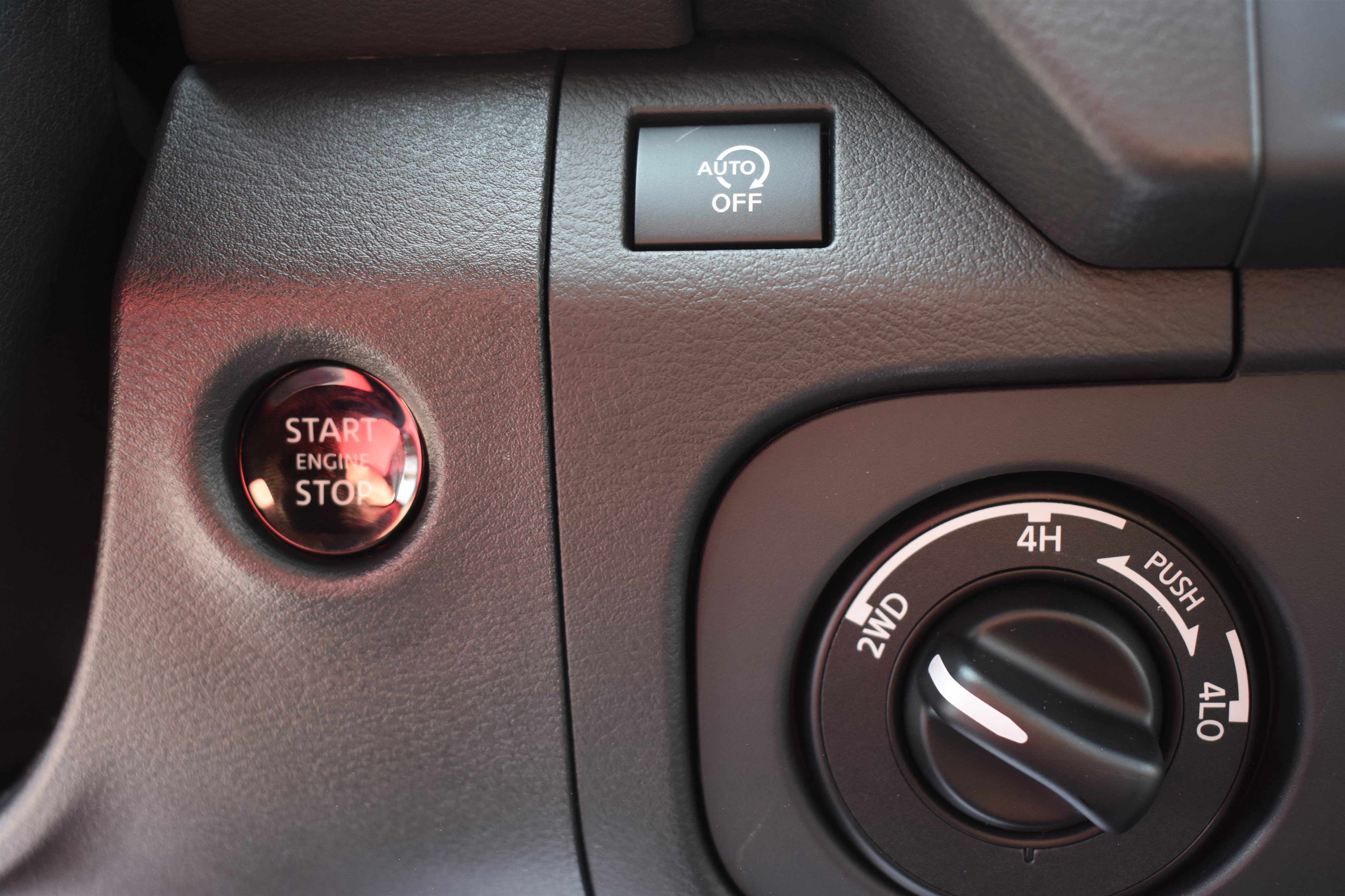 2026 Nissan Frontier SV photo 15