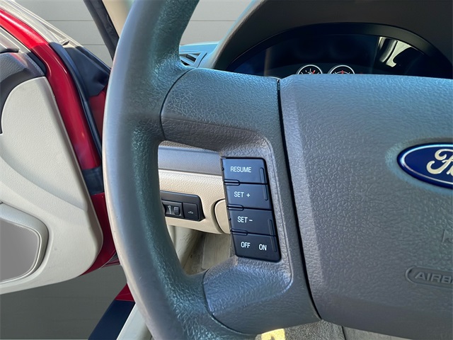 2008 Ford Fusion S photo 9