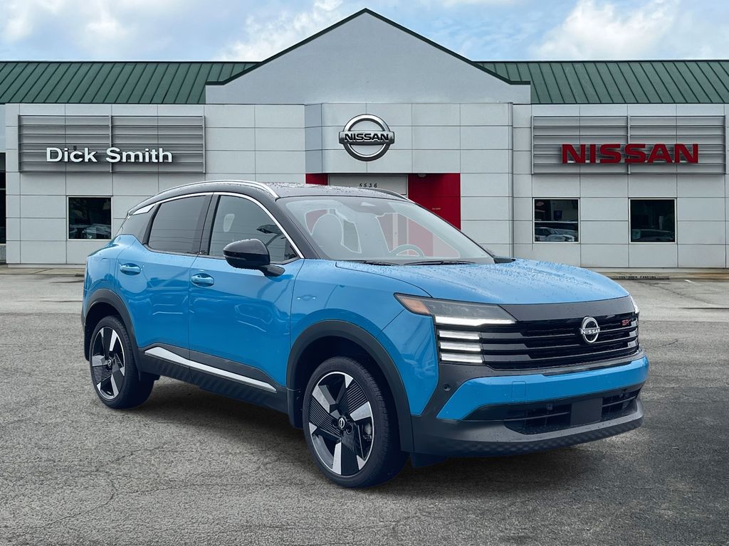 2025 Nissan Kicks SR's photo
