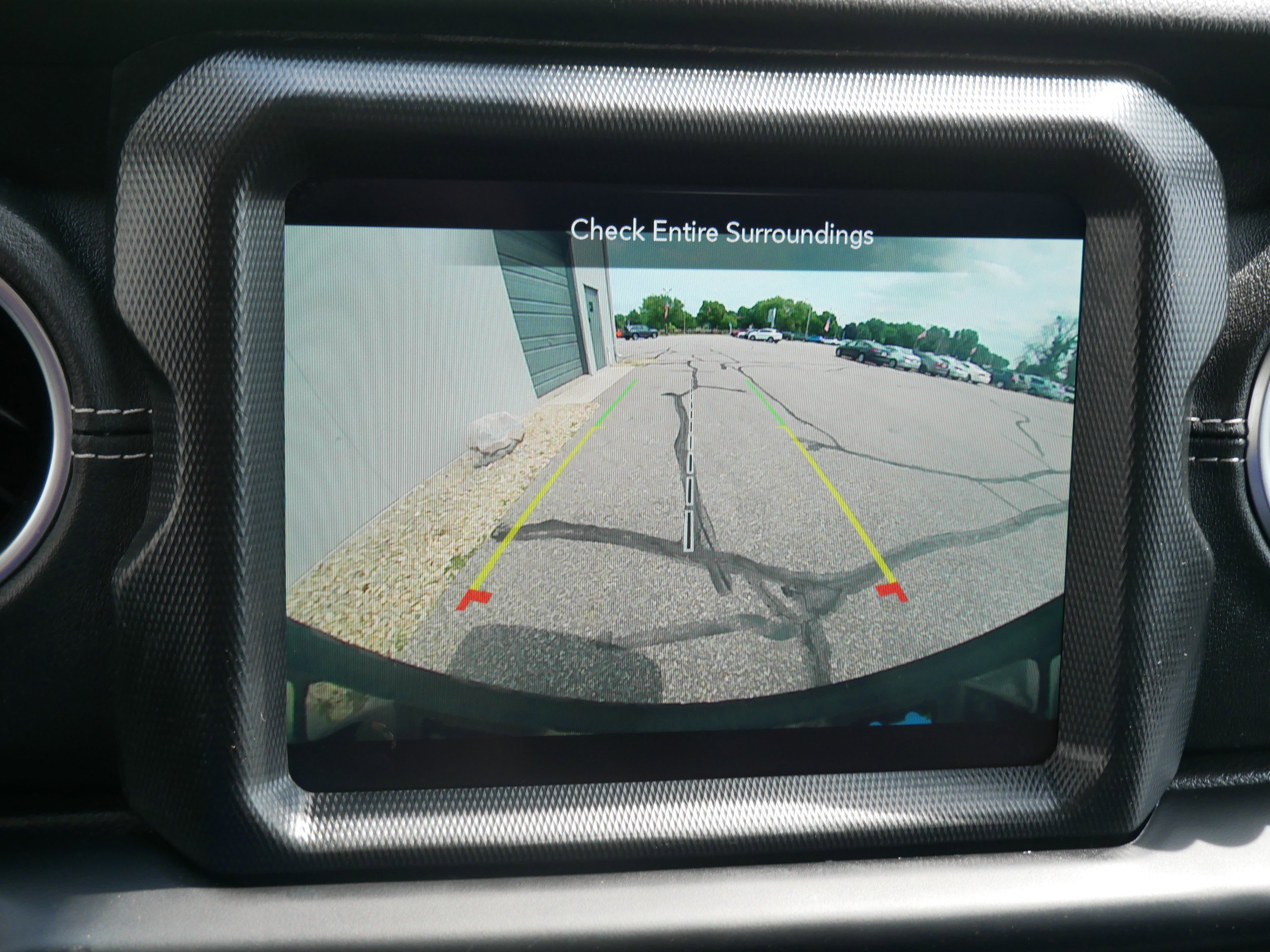 2022 Jeep Wrangler 4xe Unlimited Sahara photo 25