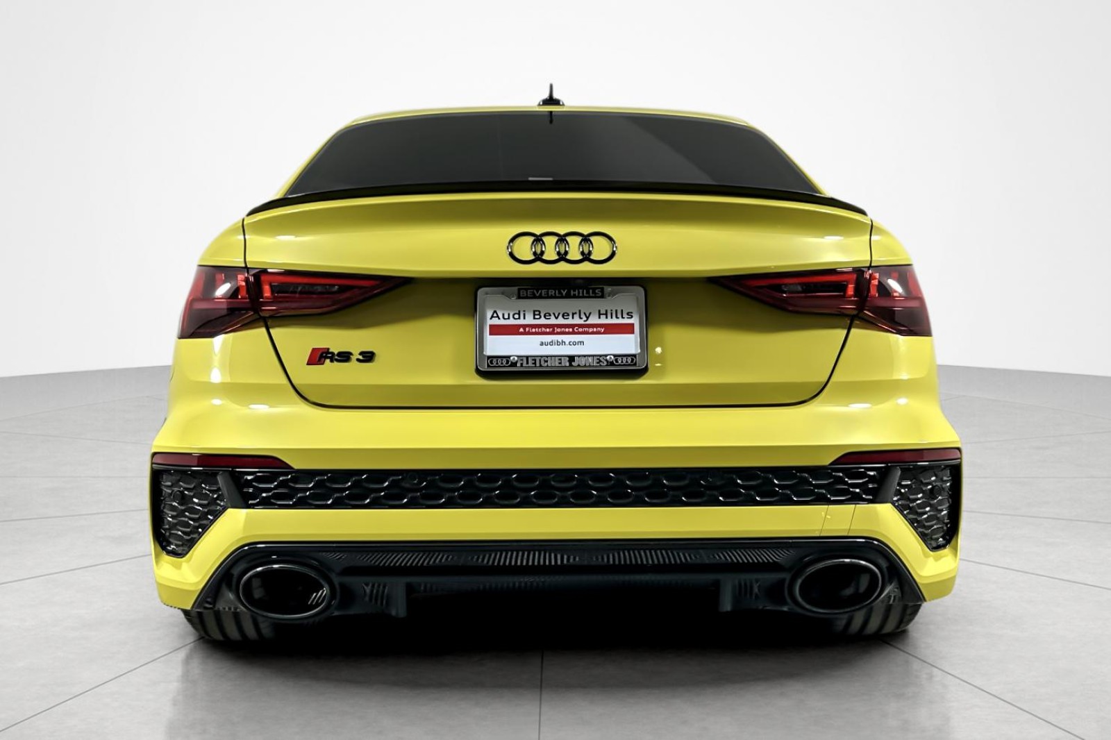 2024 Audi RS 3 photo 4