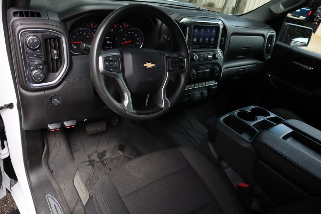 2022 Chevrolet Silverado 2500HD LT photo 10