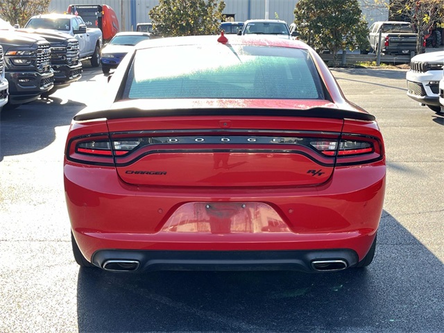 2018 Dodge Charger R/T photo 4