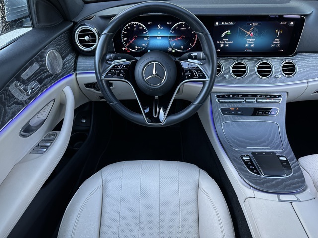 2022 Mercedes Benz E 350 4MATIC photo 11
