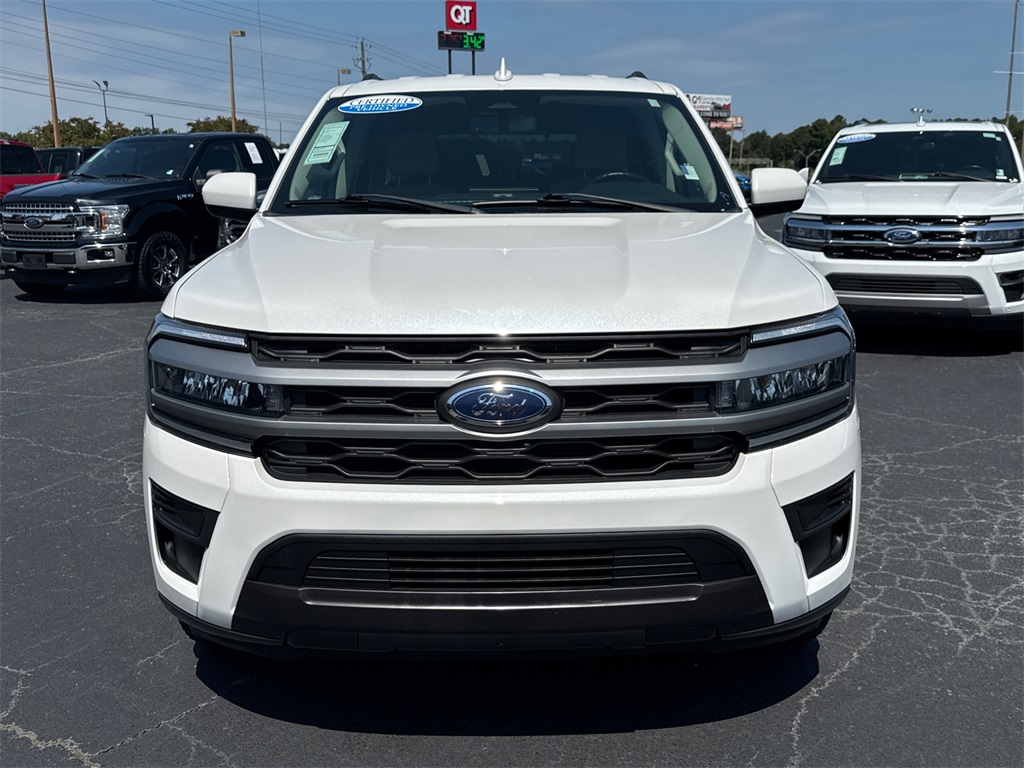 2023 Ford Expedition XLT photo 7