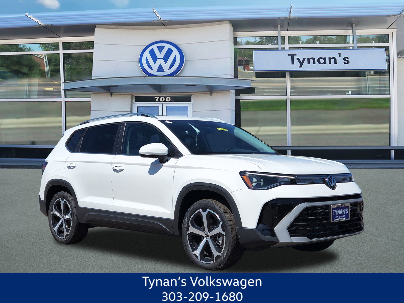 2025 Volkswagen Taos SEL's photo