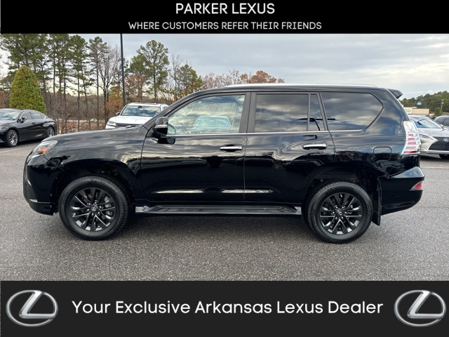 2022 Lexus GX's photo