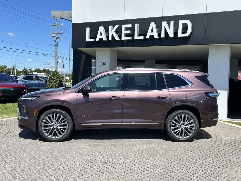 2026 Buick Enclave Avenir photo 3