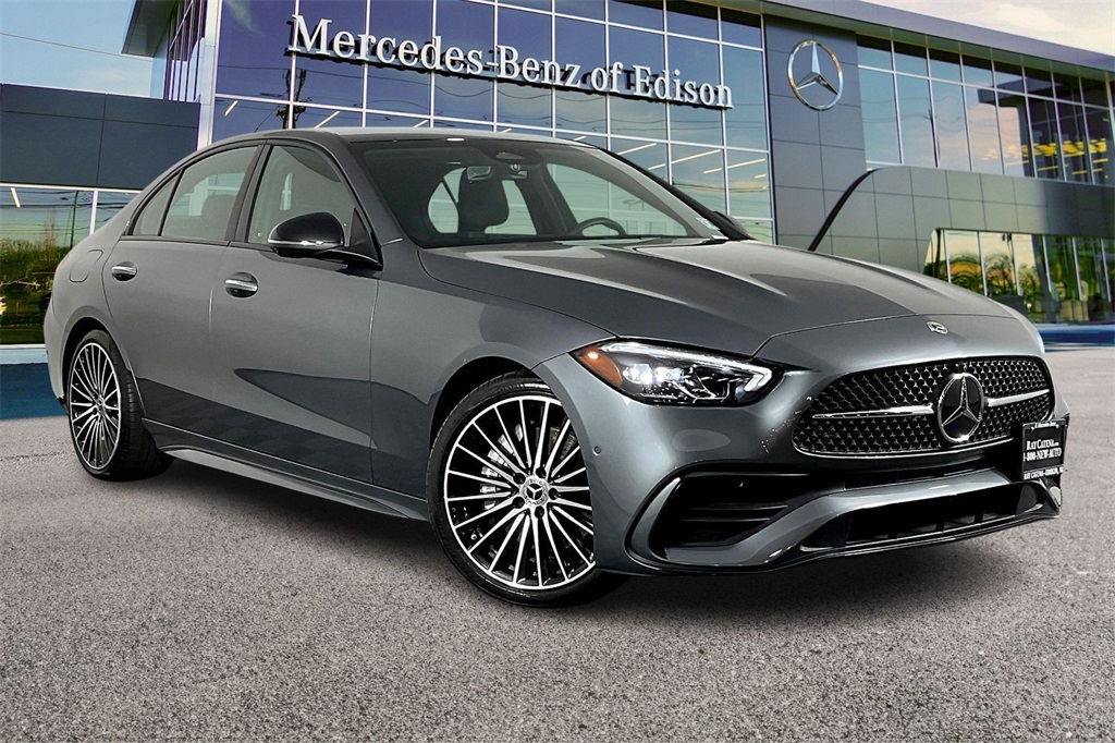 2025 Mercedes-Benz C-Class Sedan C 300's photo