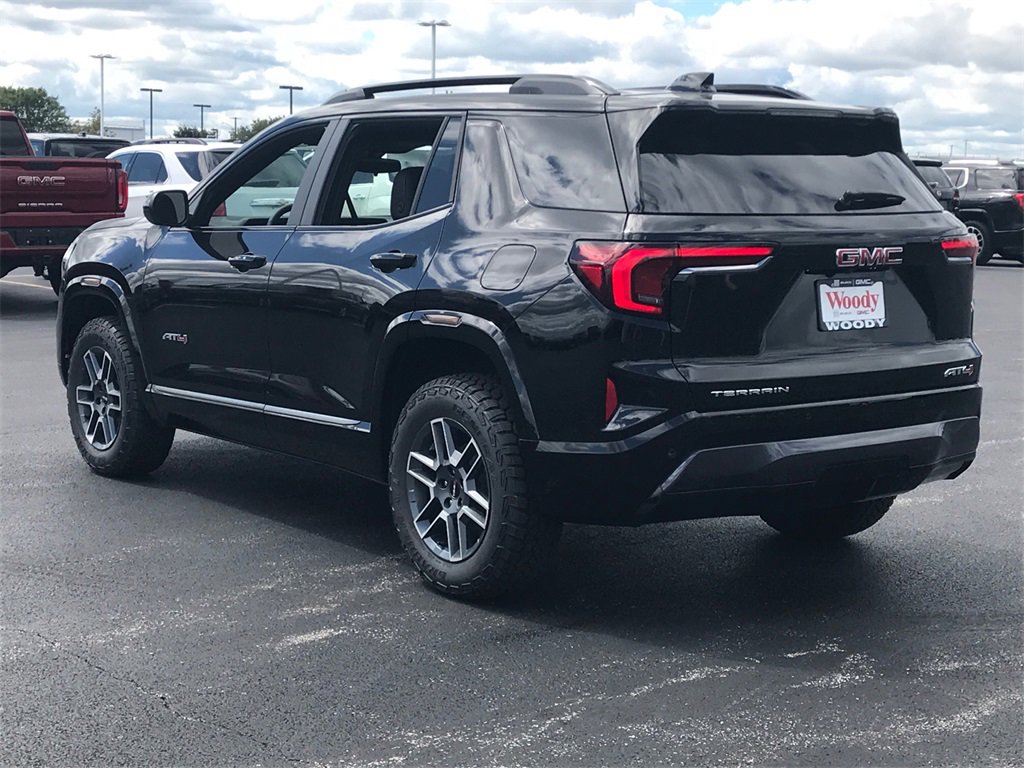 2026 Gmc Terrain AT4 photo 5