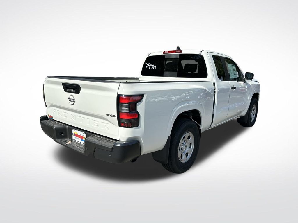 2025 Nissan Frontier S photo 4