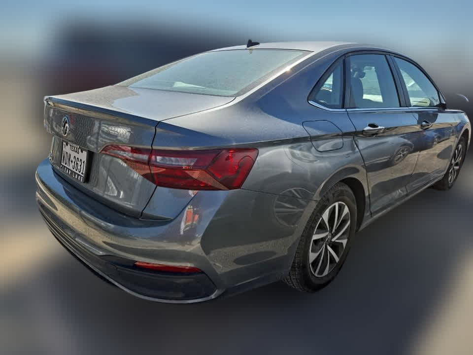 2024 Volkswagen Jetta S photo 2