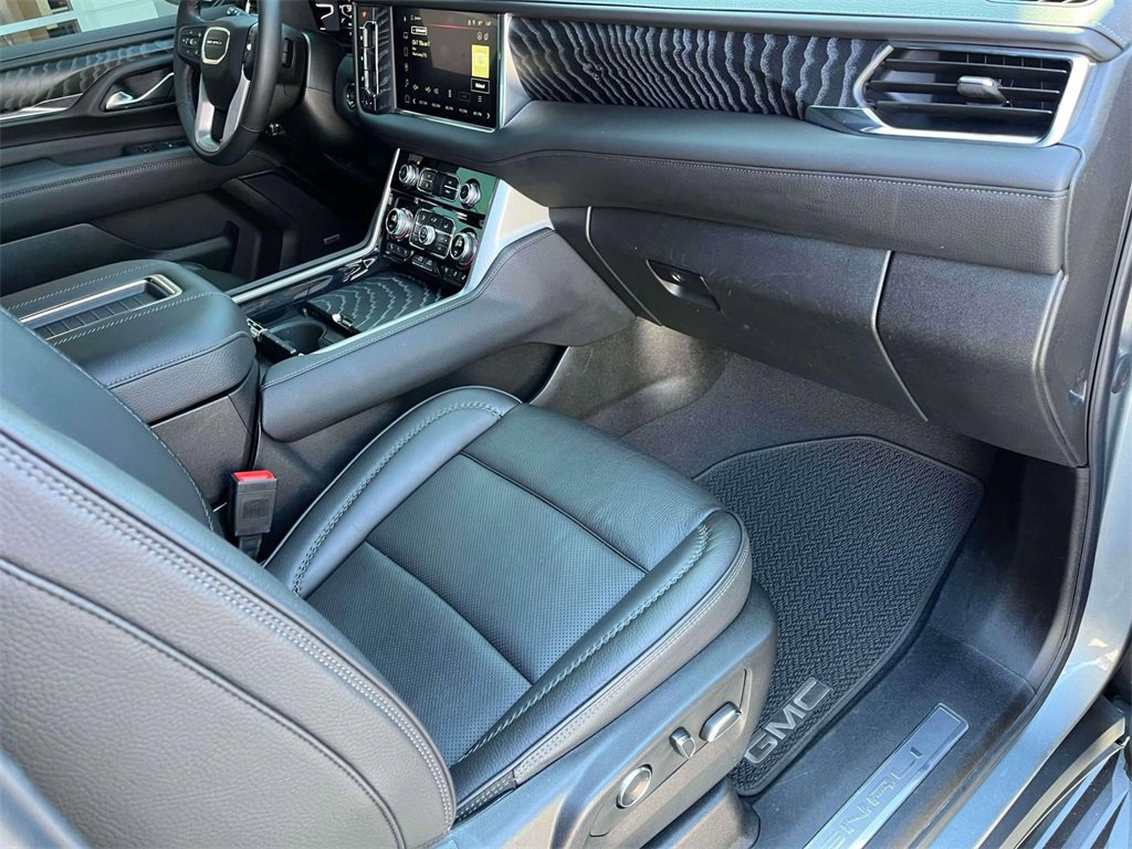2023 Gmc Yukon XL Denali photo 23