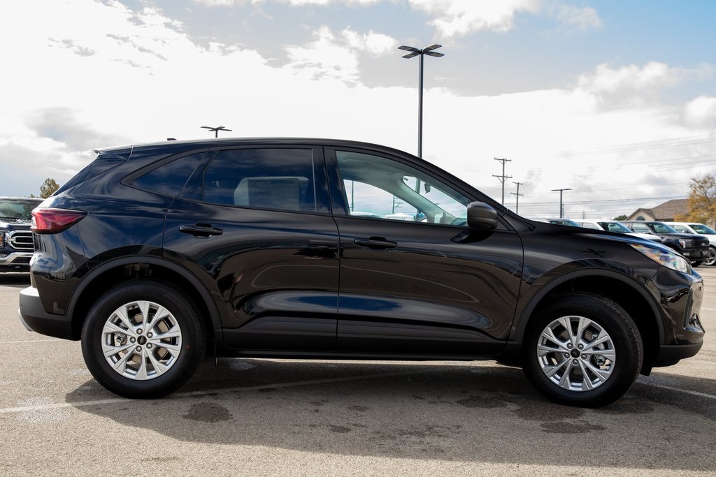 2025 Ford Escape Active photo 5