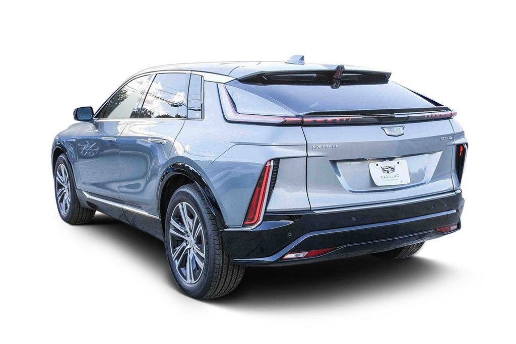 2026 Cadillac Lyriq Luxury photo 2