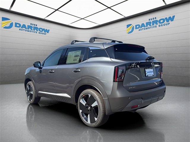 2026 Nissan Kicks SR photo 3