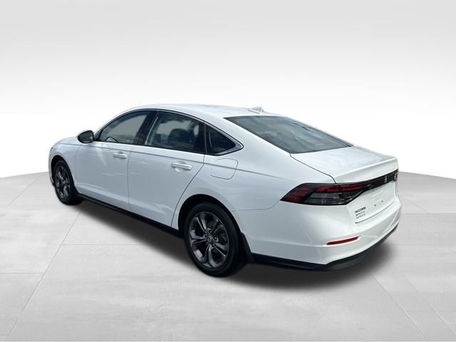 2023 Honda Accord EX photo 3