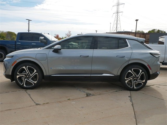 2025 Chevrolet Equinox EV 1LT photo 4