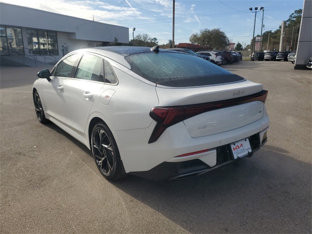 2025 Kia K5 GT-Line photo 3