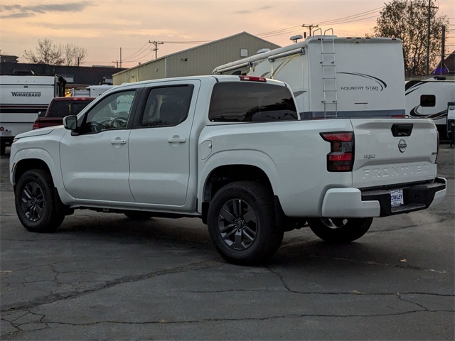 2025 Nissan Frontier SV photo 5