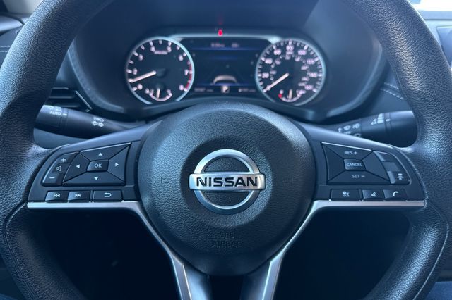 2023 Nissan Sentra SV photo 23
