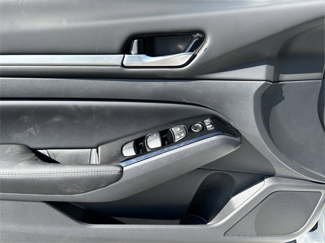 2025 Nissan Altima 2.5 SL photo 20