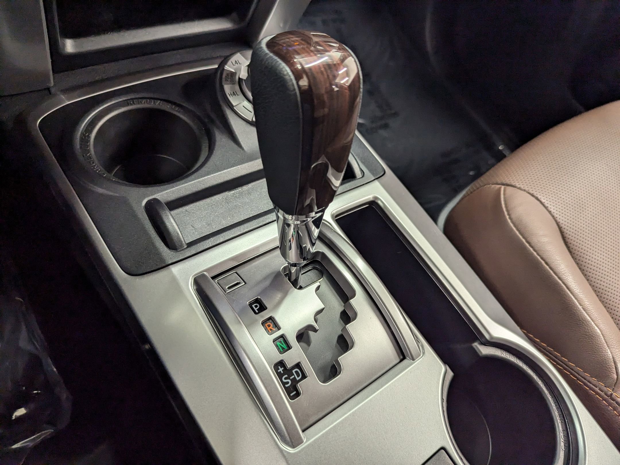 2022 Toyota 4Runner Limited photo 14