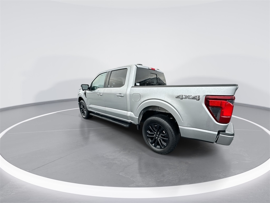 2024 Ford F-150 XLT photo 3
