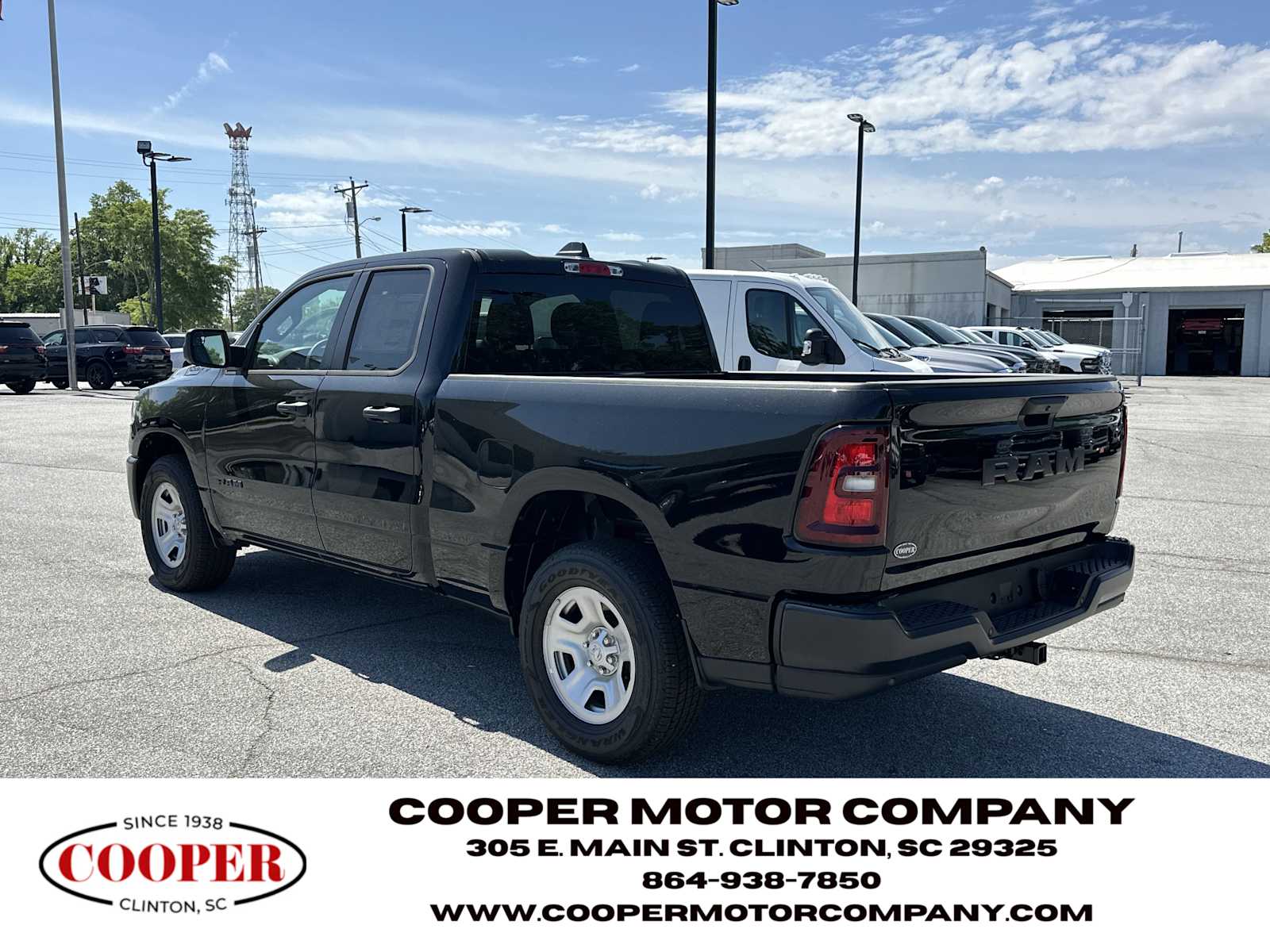 2025 Ram 1500 Tradesman photo 5